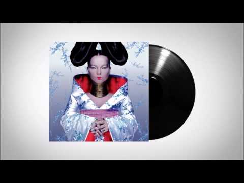 Björk – Bachelorette
